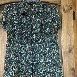 East 5th Green and White Patterned Blouse